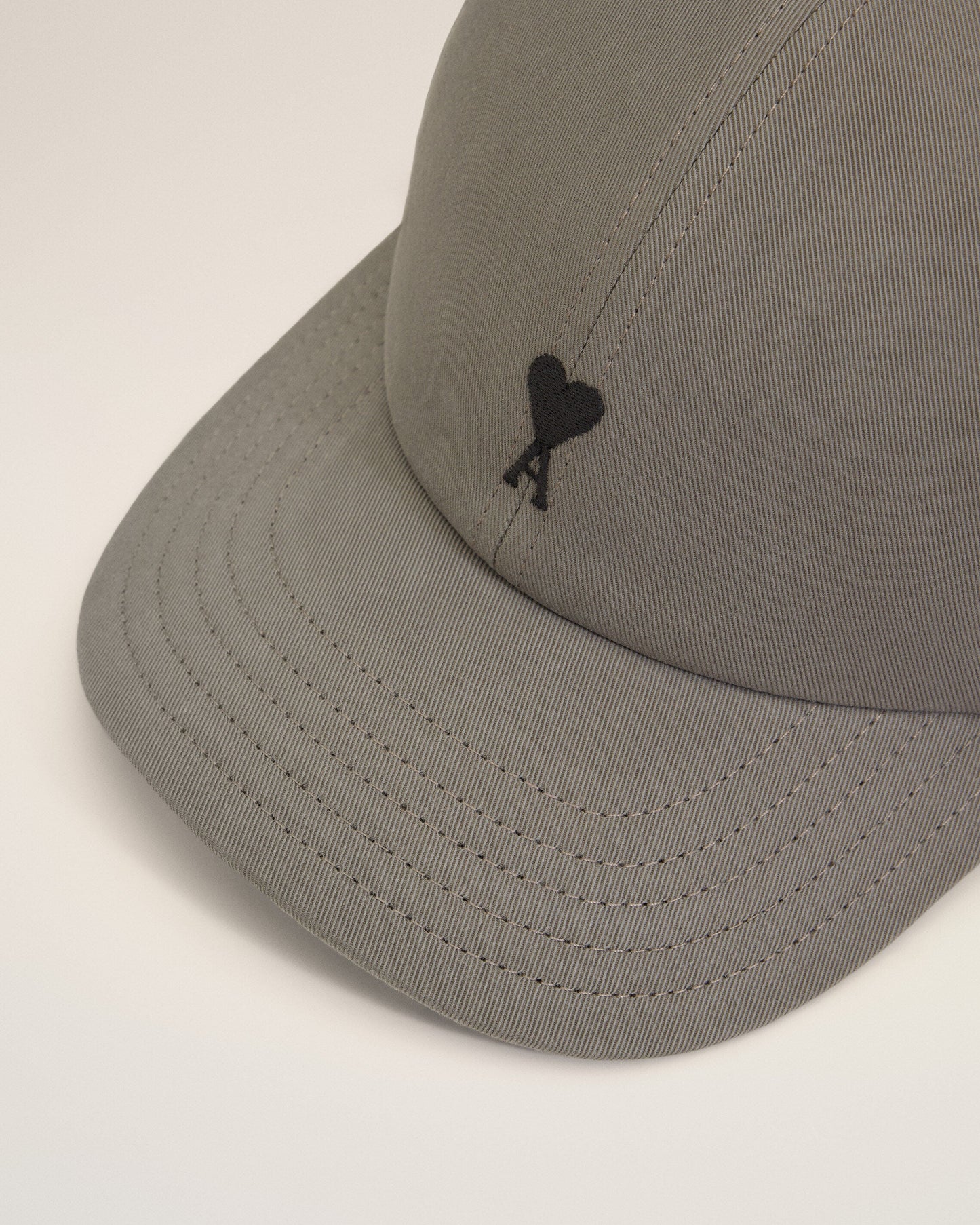 UCP265.AW0041.0516_H_3
