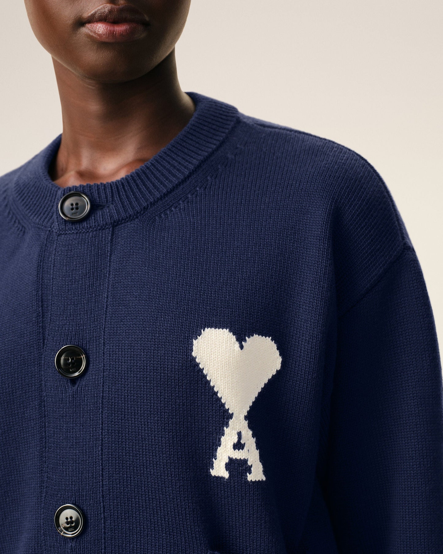 UKC381.KN0156.A116_F_4