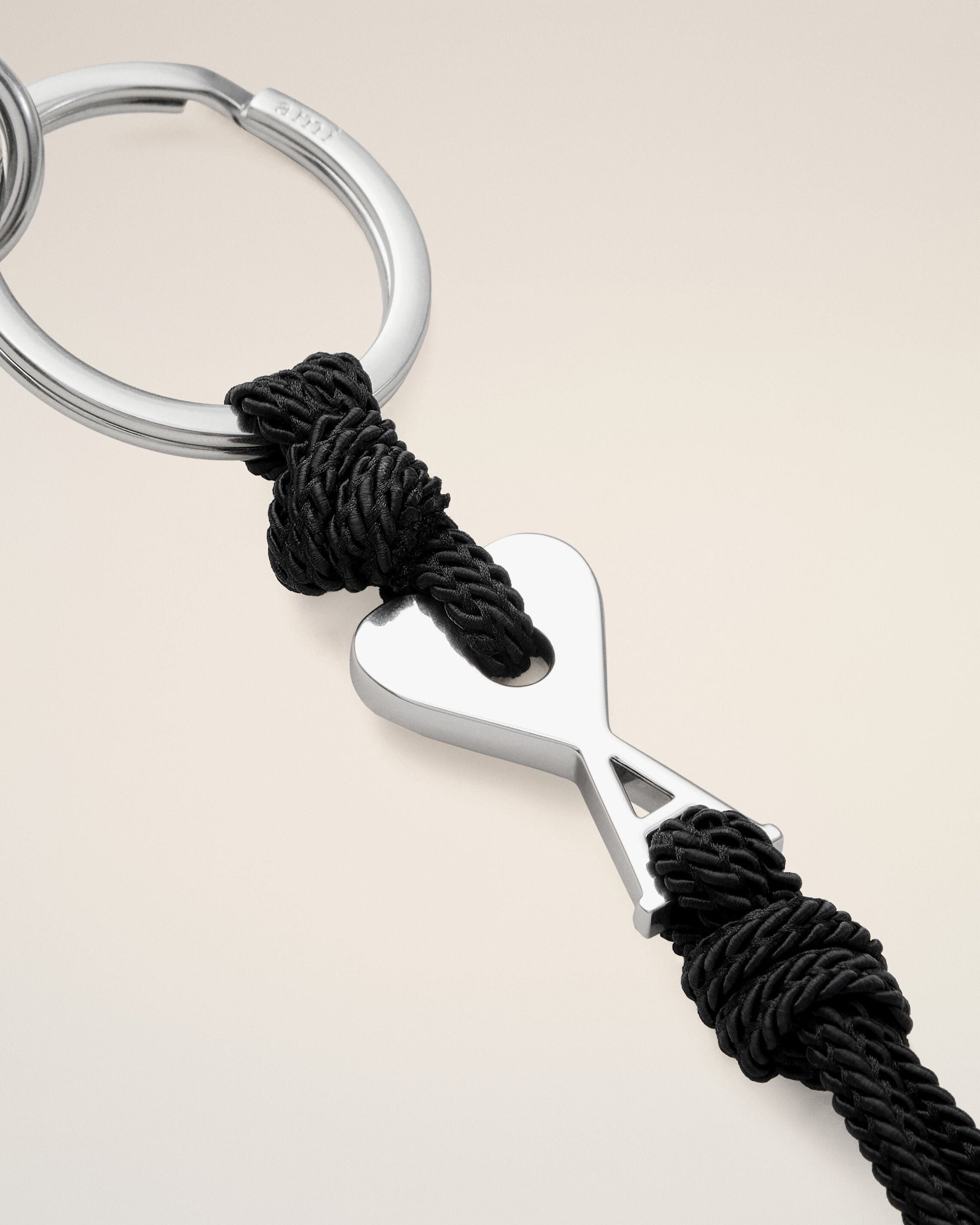 UKR335.HW0022.0014_F_2