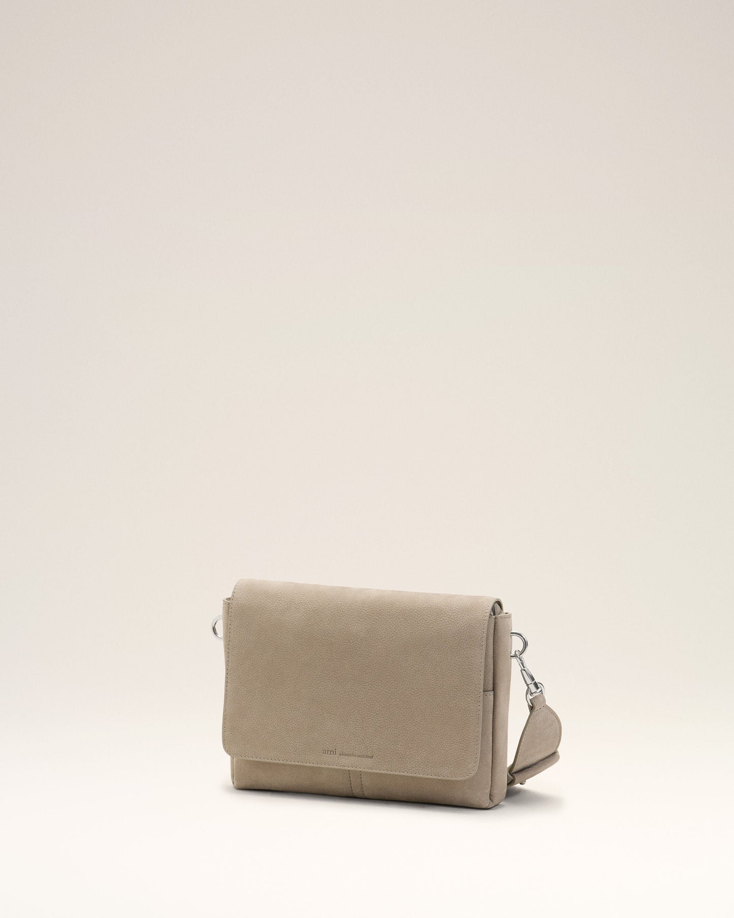 ULL731.AL0182.A002_F_4