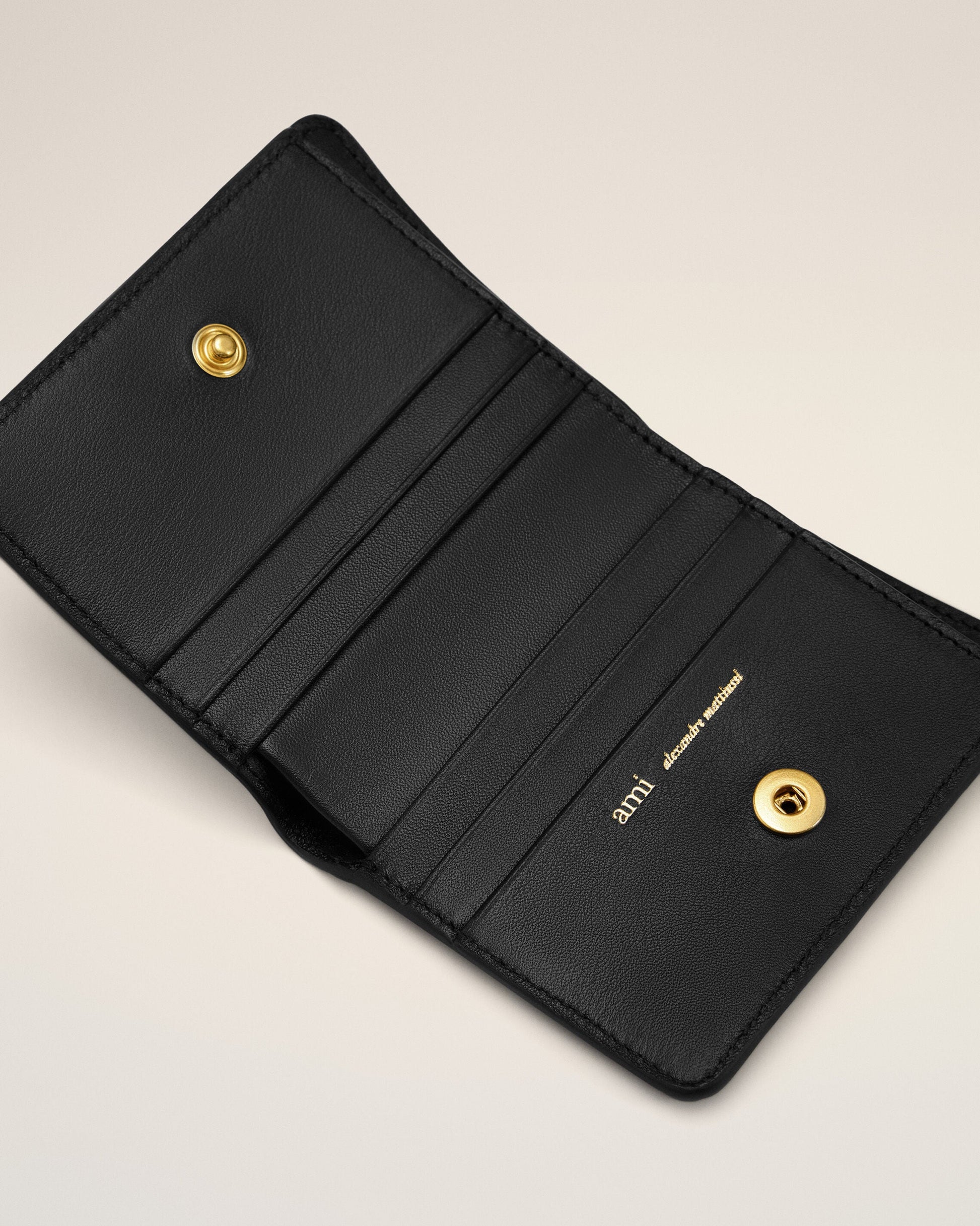 USL713.AL0103.001_F_3