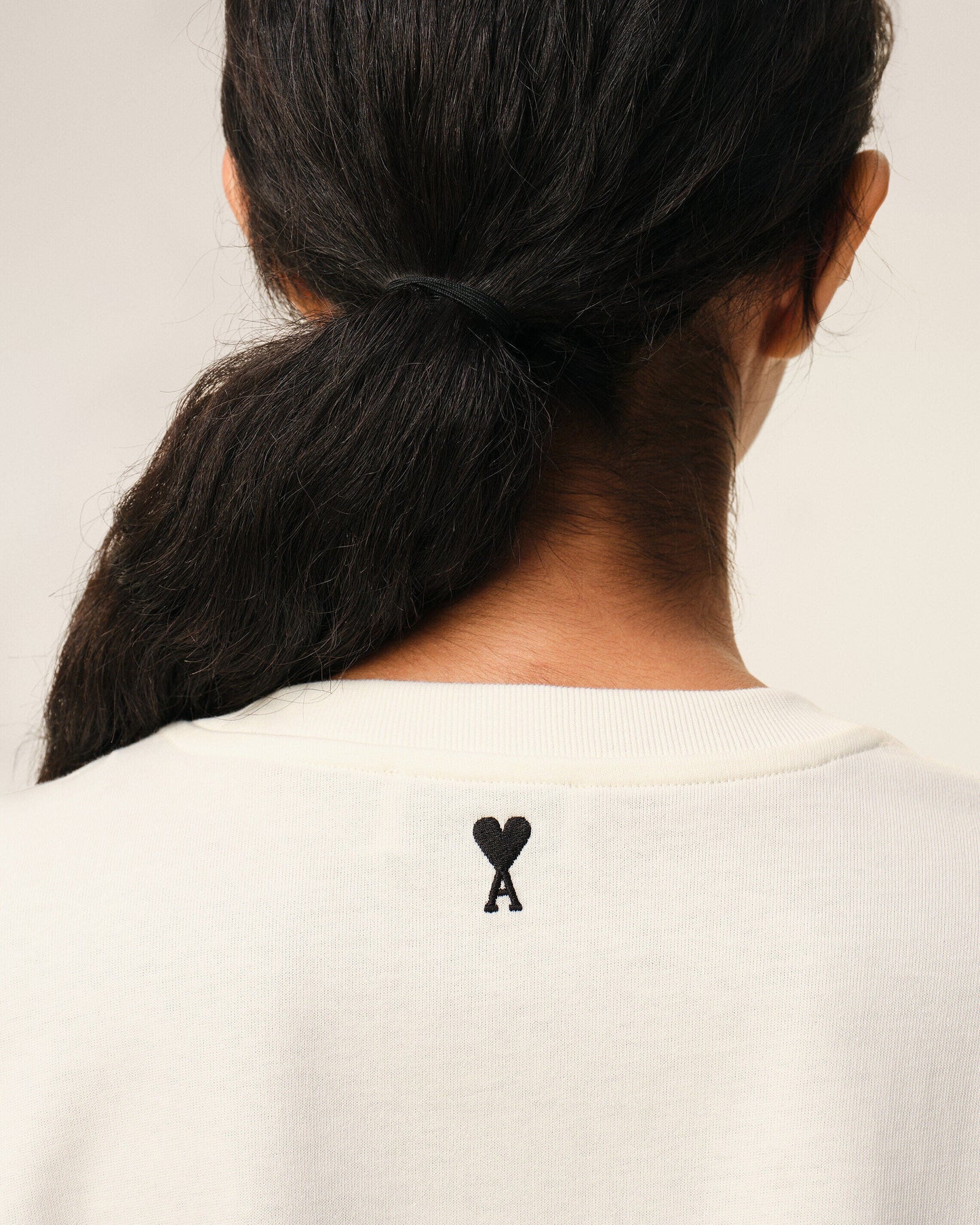 UTS385.726.136_F_4